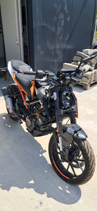 KTM DUKE 125 2018 avariat