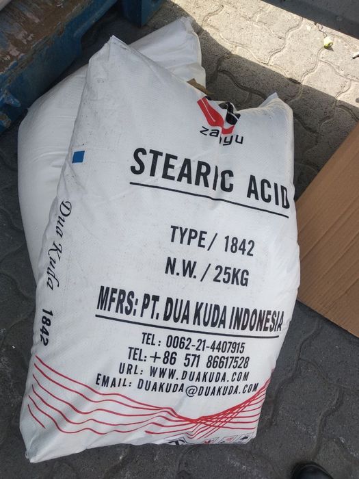 Стеариновая кислота  1860, 1865, 1842