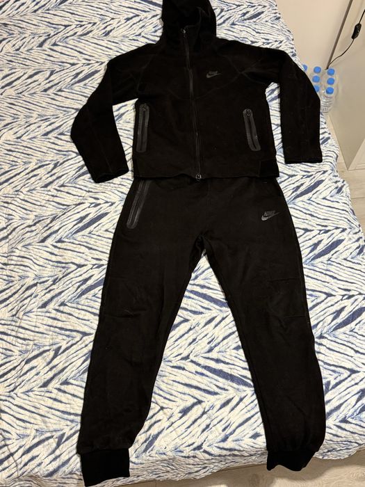 Анцуг tech fleece, S размер