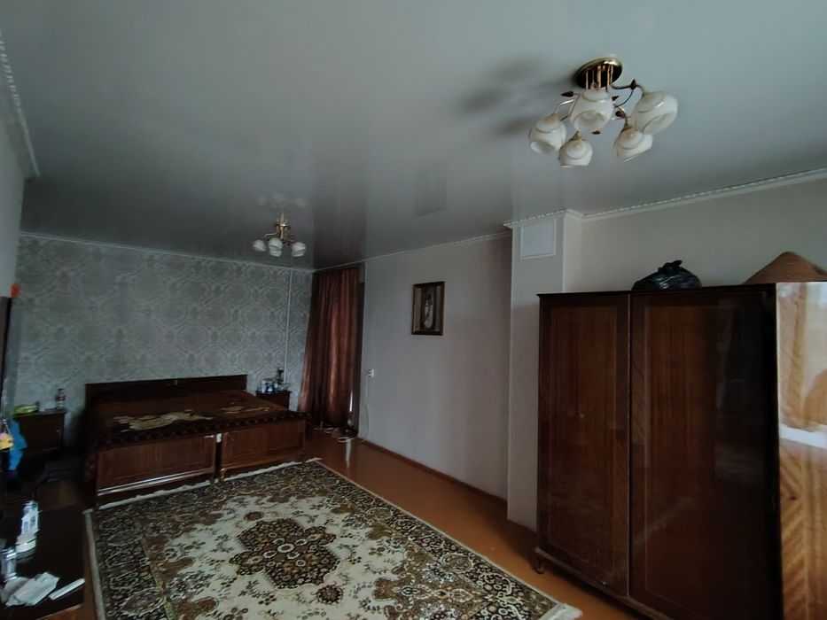 Продам 2-х этажный дом