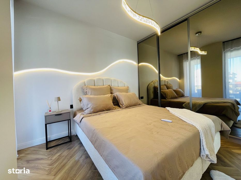 PF vând ap 3 camere Florești, două băi, str Tineretului