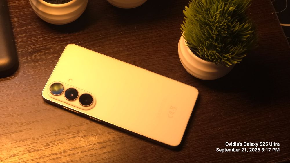 Samsung Galaxy S26 512GB - Impecabil (Baterie 100%, 70 cicluri) + Cutie & Husă