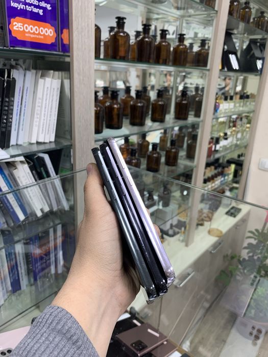 Samsung s23 8/256 orginal sim e. Sim