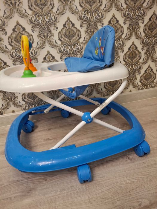 Продам ходунки детские