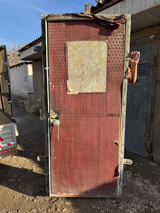 Temir eshik juda qalin ogir