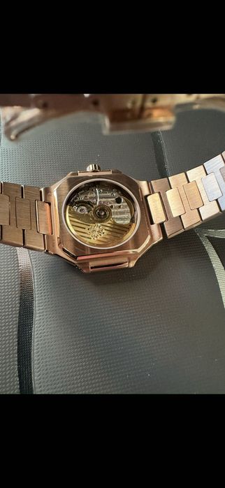 модел Patek Philippe Cubitus