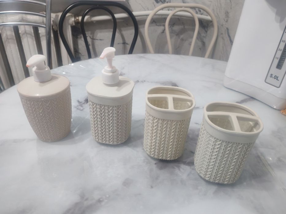 Набор для ванны.             .