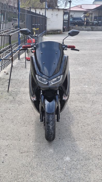 Yamaha N max scuter sotiladi