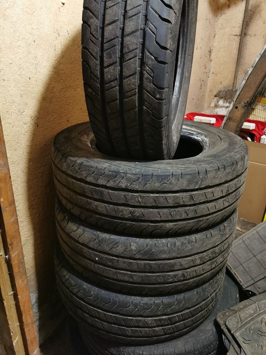 Continental 215 70 15c летни гуми