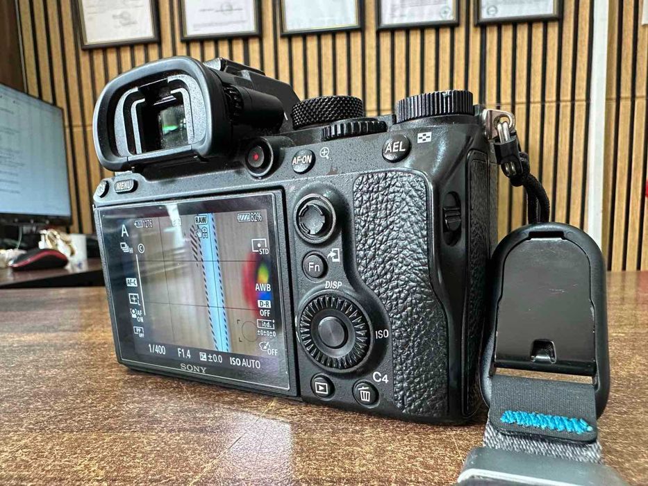 Фотоапарат Sony A7 III + 2 обектива
