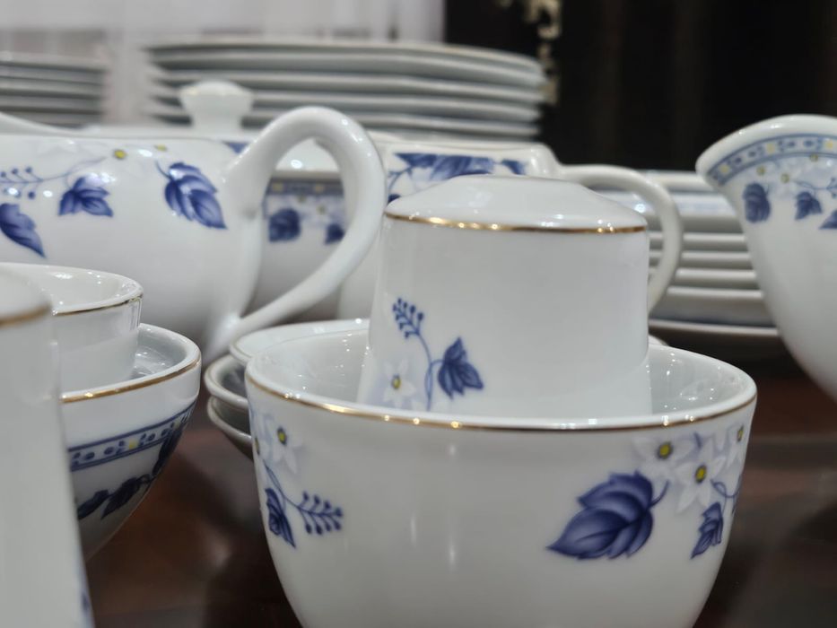 Чайно-столовый сервиз