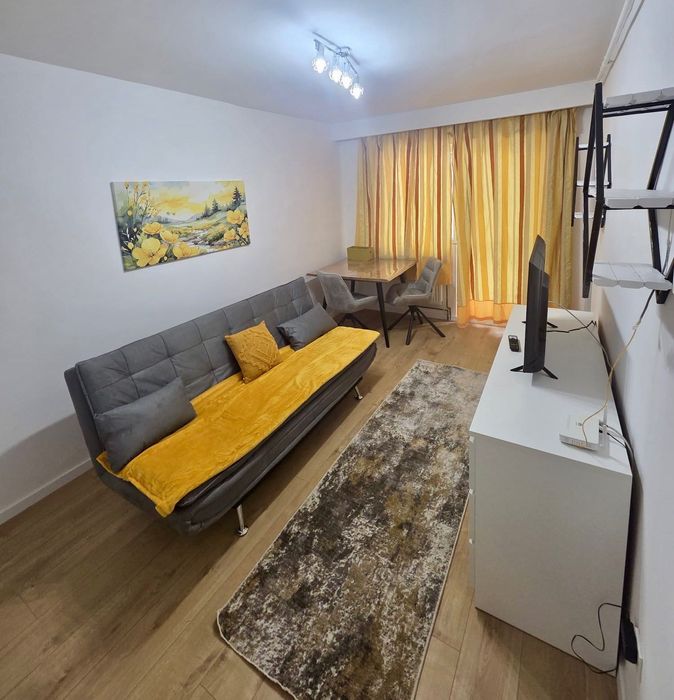 Garsonieră de închiriat! Turda, Micro 2, etaj 2, izolată.