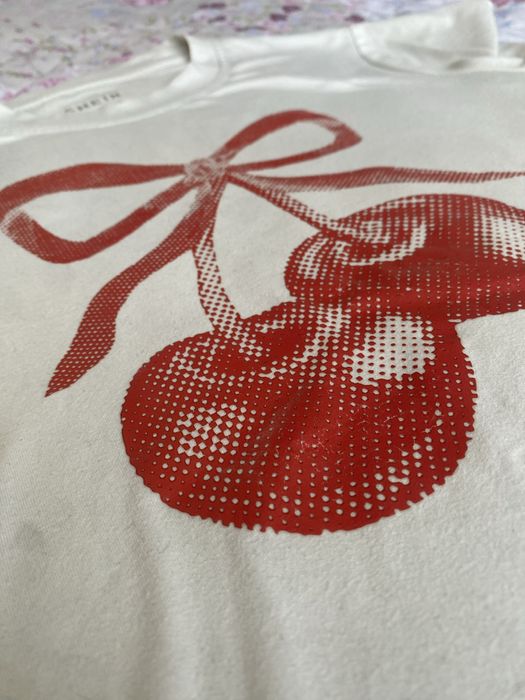 Футболка Cherry.