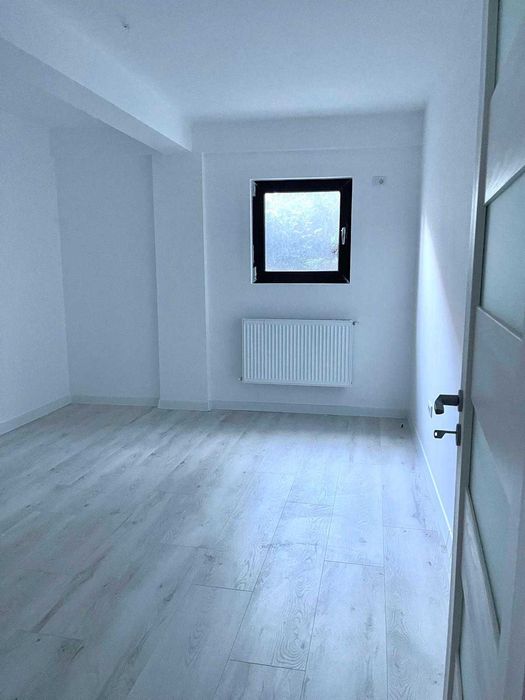 DE VANZARE apartament 3 camere (policlinica Chiajna)