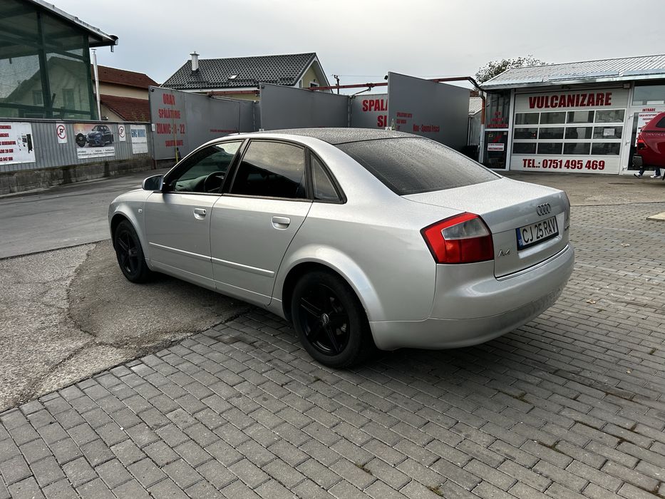 AUDI A4 2001 — imagine 5