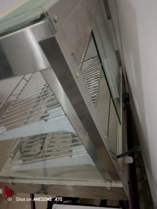 Витрина для подогрева пищи