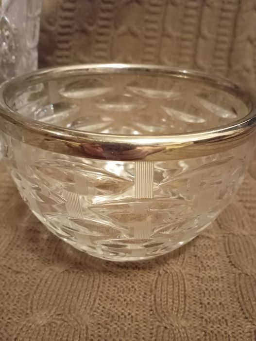 Хоустальные вазы