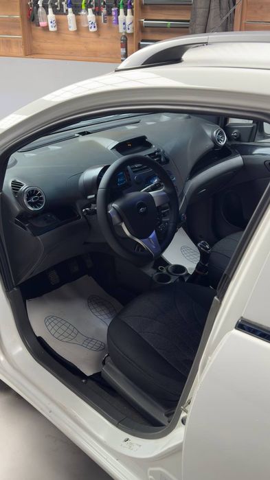 Spark nasiyaga berladi 700 blan