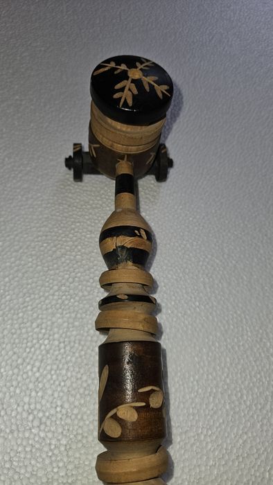 Pipă rustică de Colecție – Lemn Sculptat Manual – Model Unicat