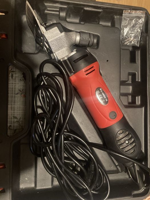 Masina de tuns oi noua vand sau schimb cu iphone 13 pro max