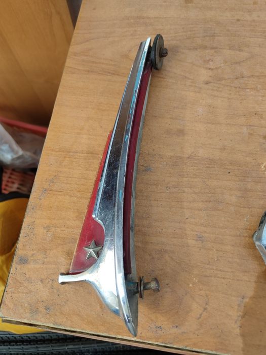 Значок и эмблема на москвич