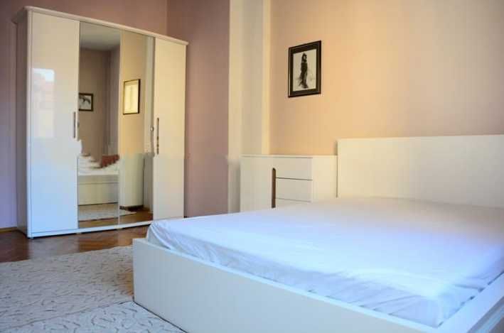 Дава се под наем Двустаен апартамент в София, Център - 95 кв.м за 663 € - Снимка #3