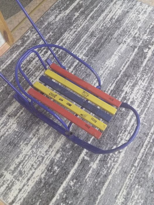 Продам санки ...