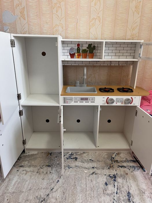 Продам детскую кухню