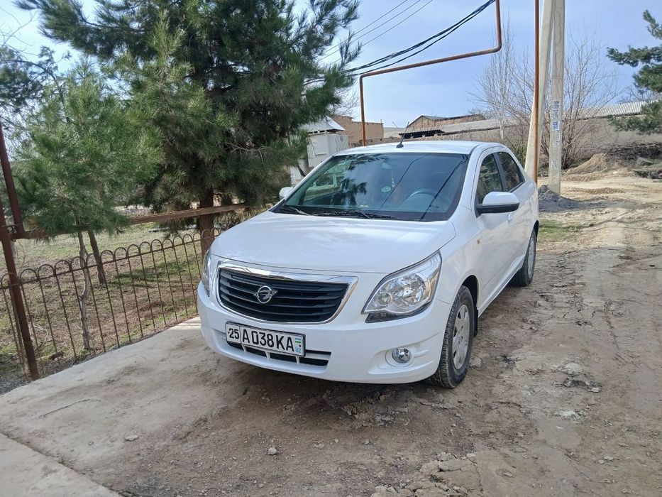 Chevrolet Cobalt 2018 — 3