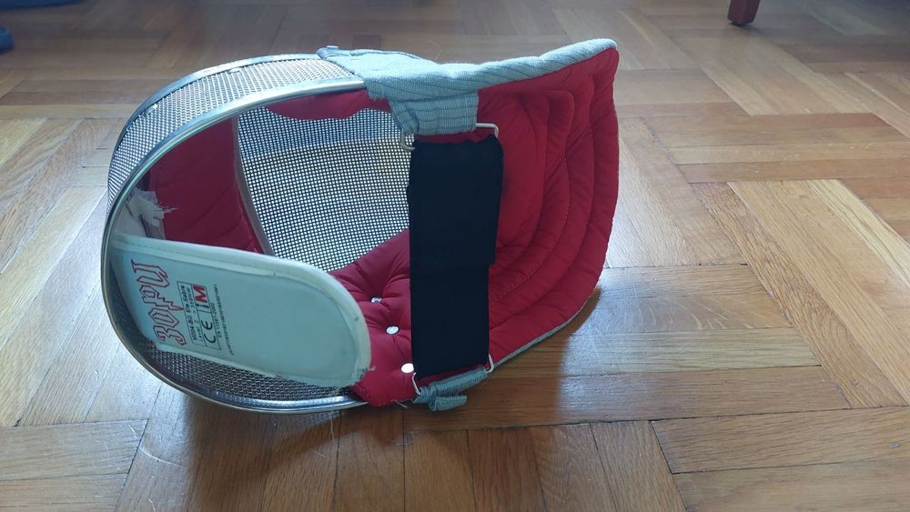 Маска за фехтовка M и нагръдник XS