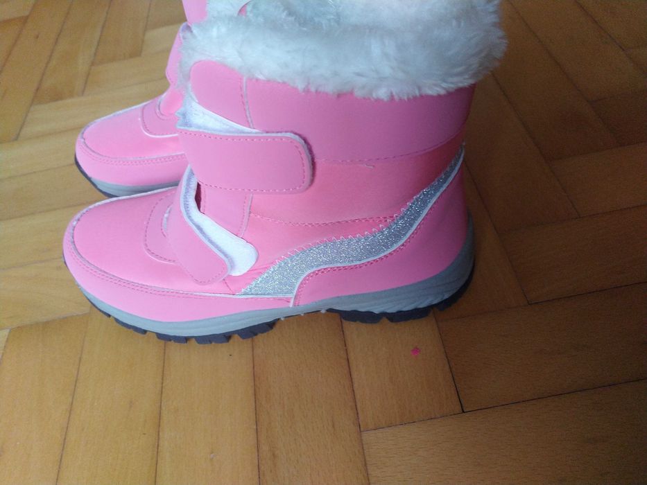 Детски ботуши за момиче - НОВИ