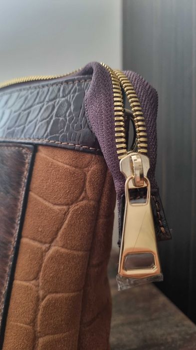 Дамска чанта клъч