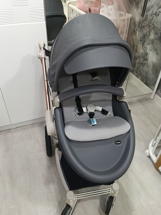 Продам детскую коляску