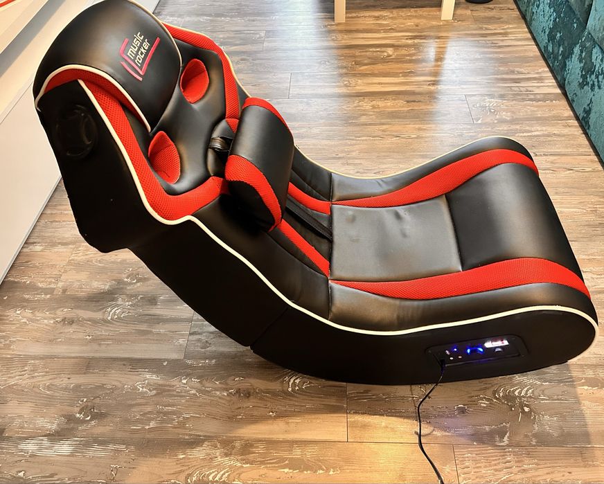 Scaun gaming multimedia