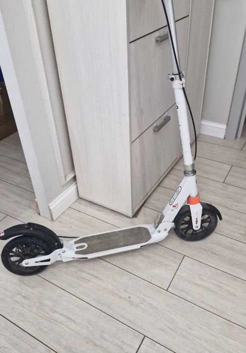 Самокат продается