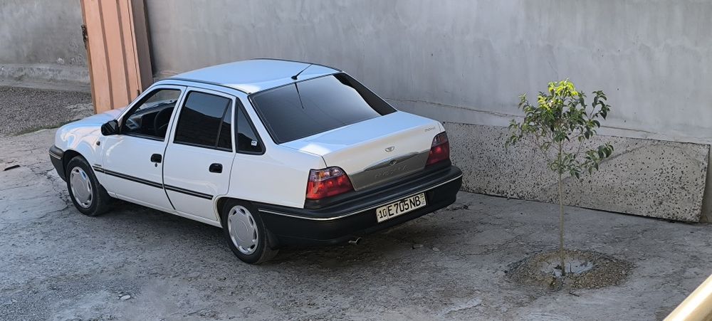 Nexia 1 donc 2008 super