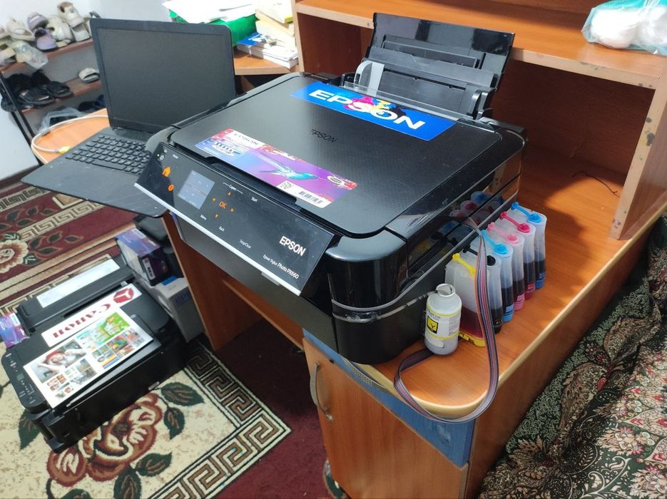 Epson 660 kopiya skanerli 6ta rangli professional kuchli printer.Yangi