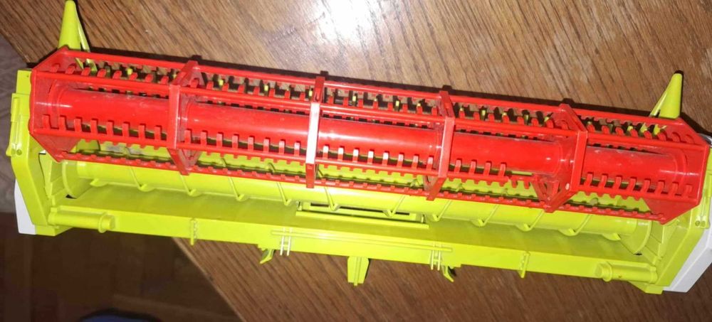 Комбайна Class Lexion