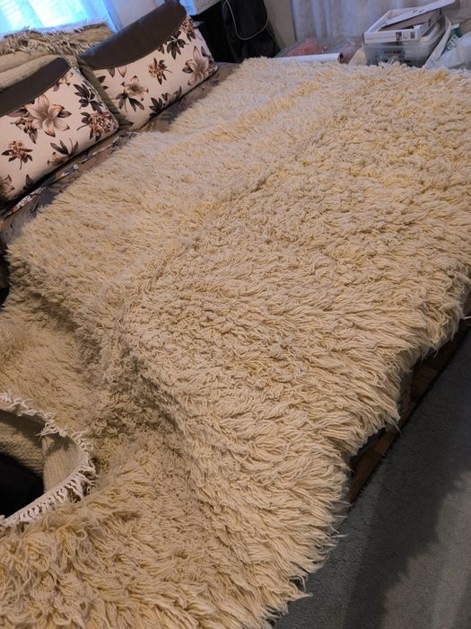 Продавам китеници