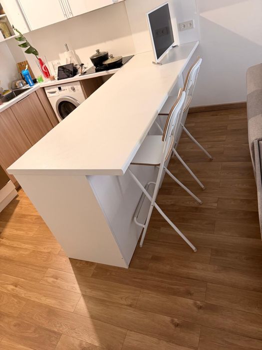 Продам кухонный остров (стол с ящиками)