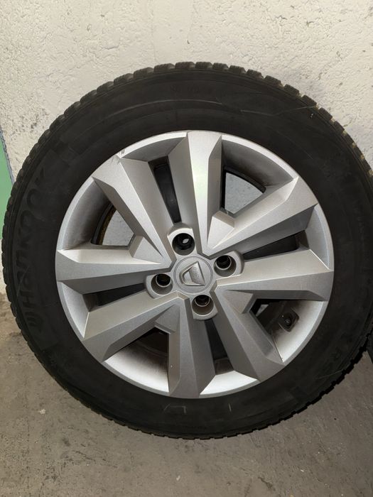 Jante OEM Dacia Logan (tabla+capac+anvelopa iarna)