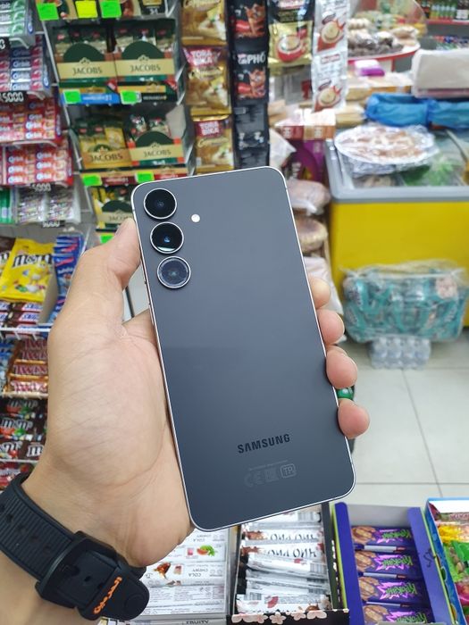 Samsung S25 FE 256Gb продам