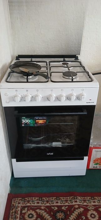 Продам электрическую плиту и стиральную машину полуавтомат