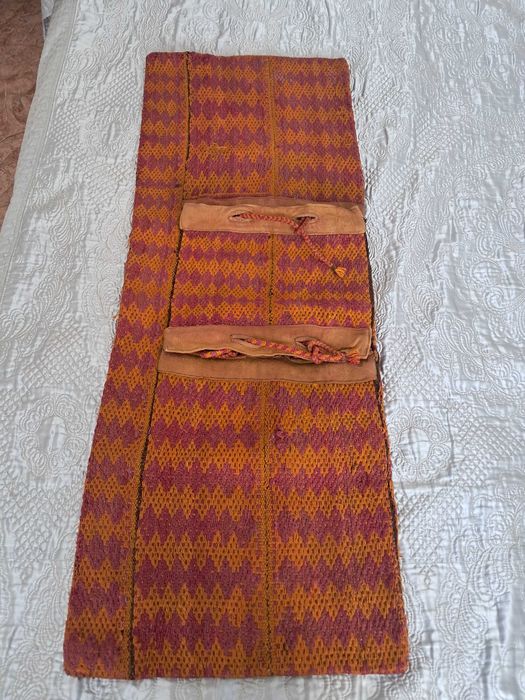 Коржын старый. Примерно 80 лет