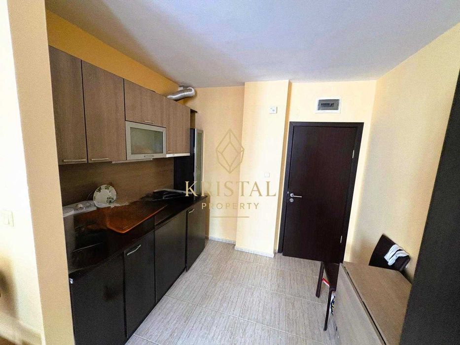 ID: 947 Продава се студио в добре поддържан комплекс в централната част на Слънчев Бряг