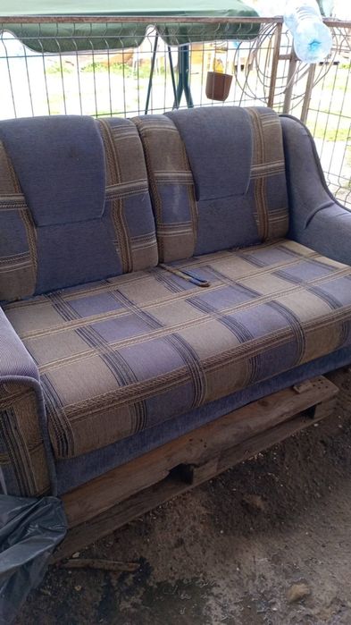 Canapea stare foarte bine