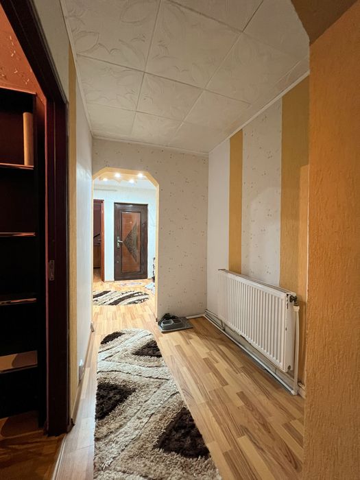 Apartament- 3camere de vanzare- Mobilat complet