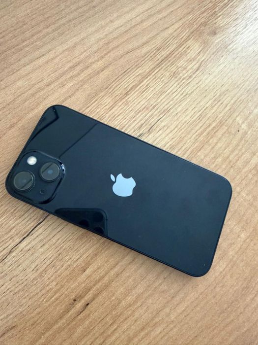 Продам iphone 13