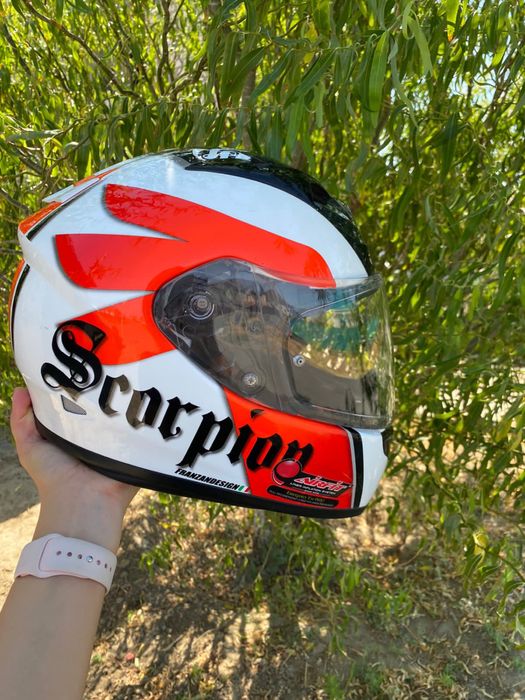 Мотошлем оригинал!!!