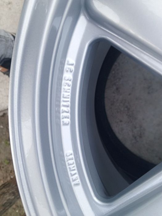 Продам диски на BMW
